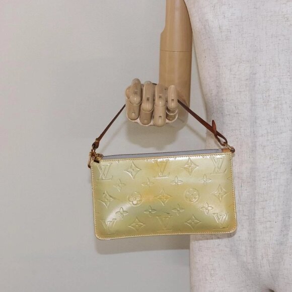 LOUIS VUITTON Monogram Vernis Lexington Accessory Pouch Gris - Picture 1 of 16
